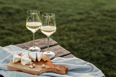 Types of White Wine: A Complete Guide For Wine Lovers